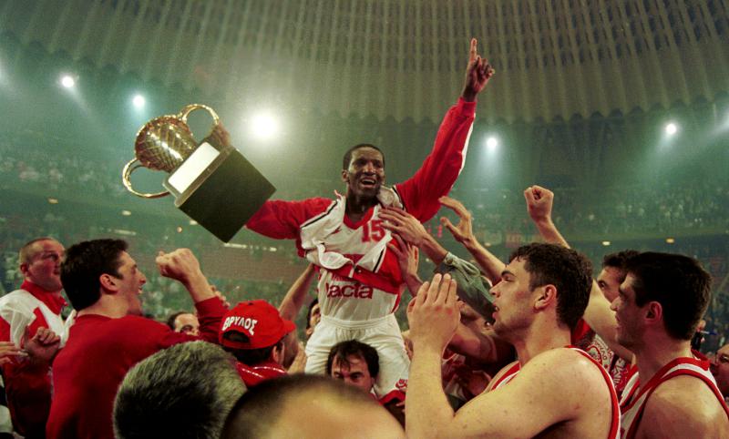 rivers_olympiacos_1997.jpg
